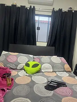 BiaDomeBiaDominatrix's Live XXX Chat