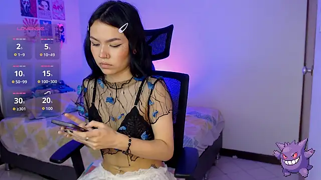 NicoRobin7's Live XXX Chat