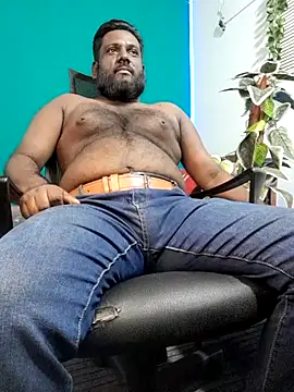 Rayansmith_ লাইভ XXX চ্যাট