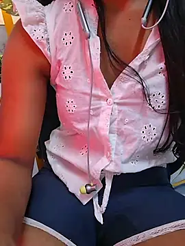 trending_tamizhachii's Live XXX Chat