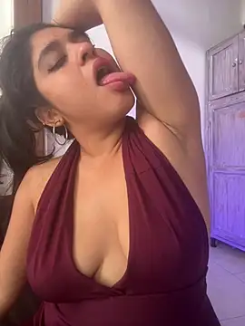 EmilyNoir1 live XXX chat