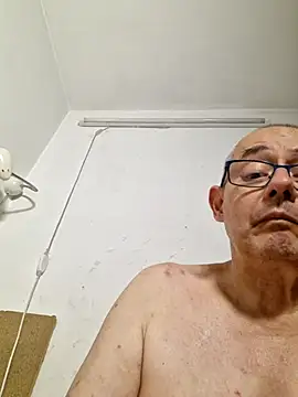 Marlon92700 Live XXX-chat