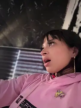 Sasha-firee 라이브 XXX 채팅