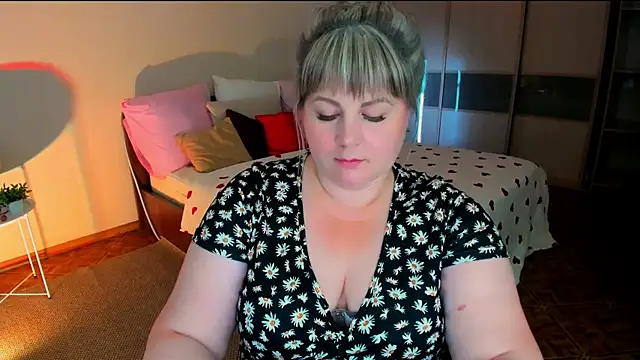 CrystaalStaar's Live XXX Chat