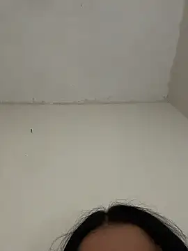 laqueq's Live XXX Chat