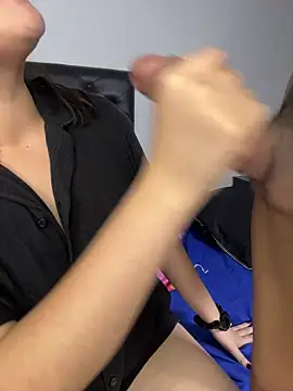 Haru_Ozk Chat XXX in diretta