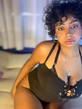 Chatroom XXX en direct de SamaraDesire