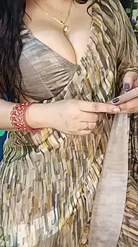 PRIYA_22's Live XXX Chat