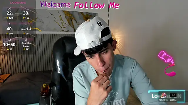 Dyla_n18 Show Webcam
