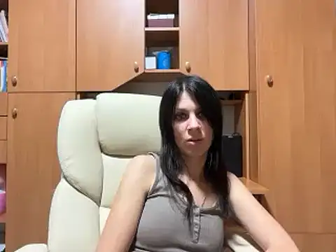 InjaAtHome – Live XXX-chat