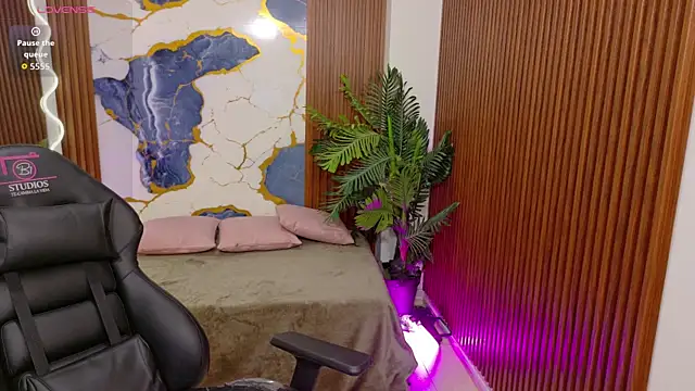 Živý XXX chat Athenaa_tay