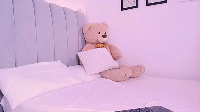 DannaHyde's Live XXX Chat