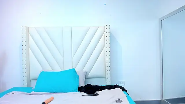 Chat +18 de Paulynavera ao vivo