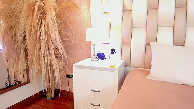 Živý XXX chat Megan__Hart_