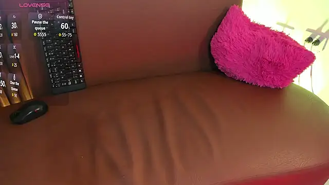 Czat XXX na żywo – choco_dick_