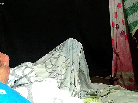 Živý XXX chat UnbeatableMaster69