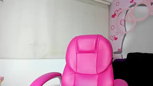 Chat XXX en directo de Doll-Star
