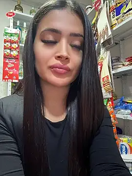 XXX chat uživo modela Sara_fun