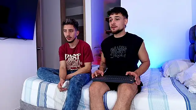 Two_sinzXX Live XXX Chat
