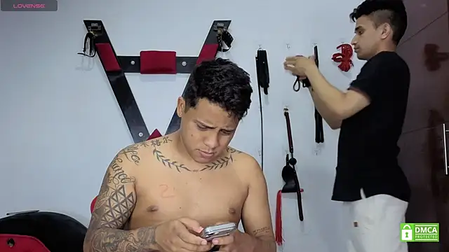Chat XXX ao vivo de EliteBoysLive