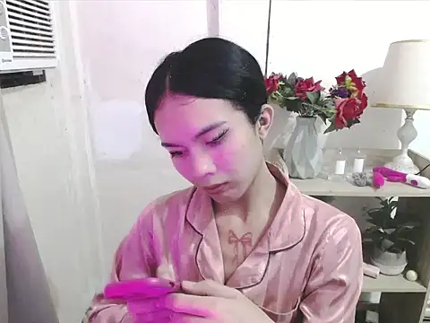 devine_goddessのライブXXXチャット