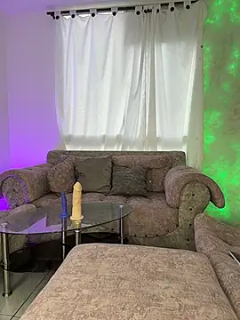 Mydreams69 XXX чат на живо