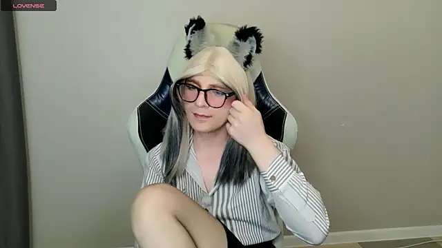 Chat +18 de FoxyPuff ao vivo