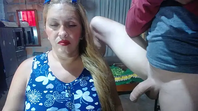 Živý XXX chat MOTHER_AND_SON09