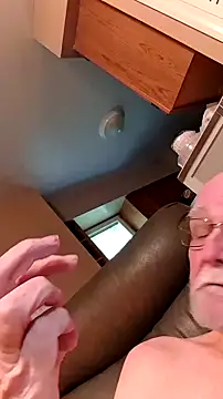 Joeyw57's Live XXX Chat