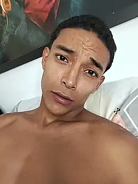 Demiansteven2's Live XXX Chat