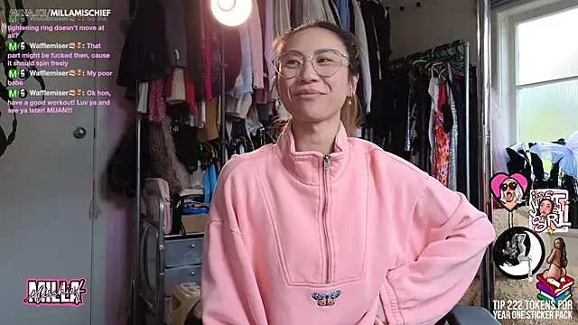 millamischief Adlı Modelin Canlı XXX Sohbeti