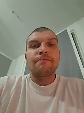 BigSilkCock Chat XXX live