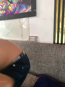 Chat XXX en directo de masterbrave420