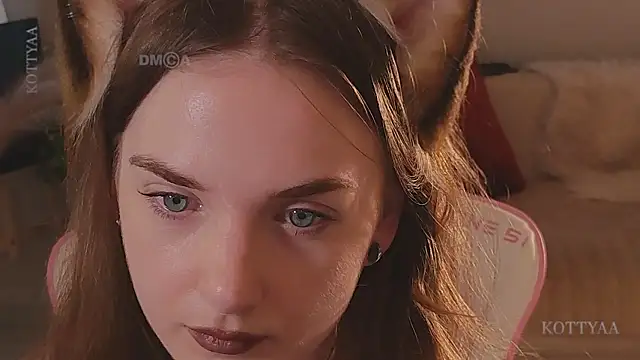 XXX chat uživo modela -Kottyaa-