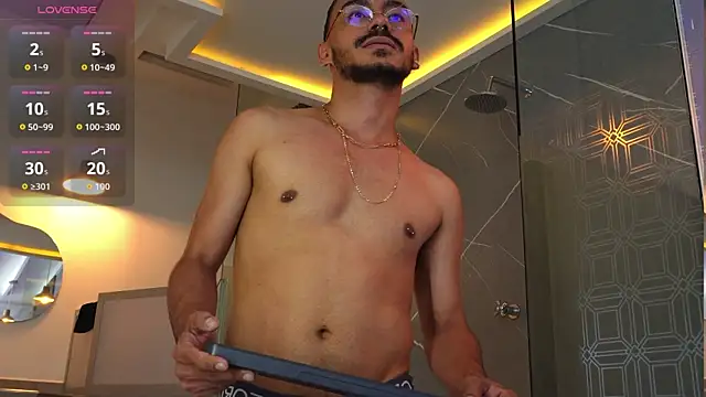 thomas_montiel Live XXX-chat