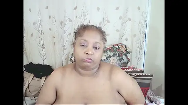 Indiantasha XXX чат на живо