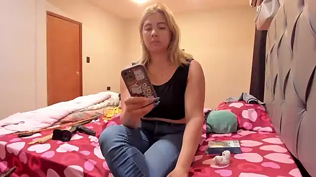 Liltildeman_moon's Live XXX Chat