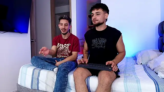 Show de Two_sinzXX na webcam