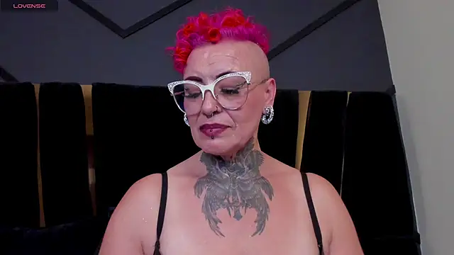 Онлайн чат XXX mistress_sandy
