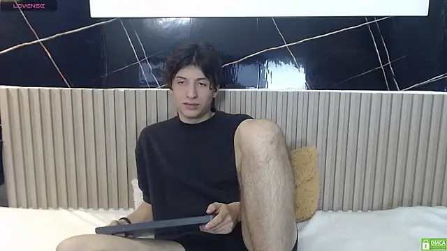Chat XXX en directo de Marcoviolet