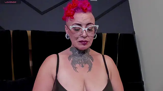 دردشة mistress_sandy الجنسية المباشرة