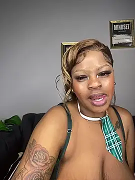 Baddest_Boobies 现场XXX聊天