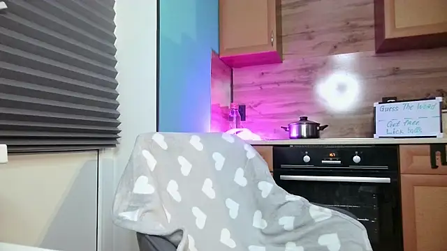 Živý XXX chat LeenLittle