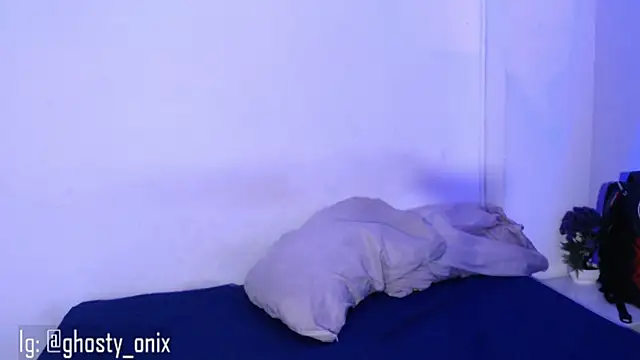 onixandghosty1's Live XXX Chat