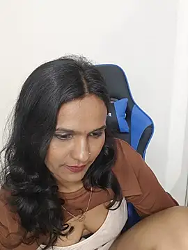 Dipak_kalal_chudai Adlı Modelin Web Kamerası Şovu