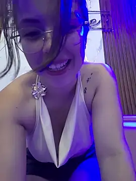 Emmasweet_Val Live XXX-Chat
