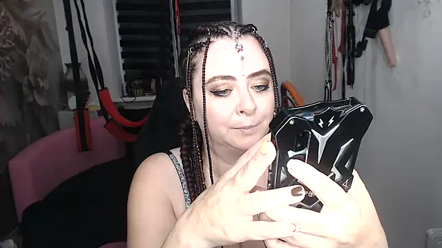 Živý XXX chat MISSgoddessMARIA