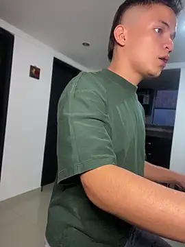 _Leo_Boy Live XXX Chat