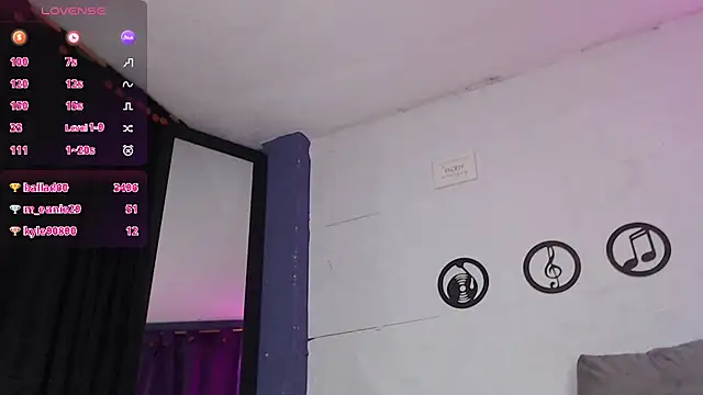 Chat +18 de skinny_Yizz ao vivo