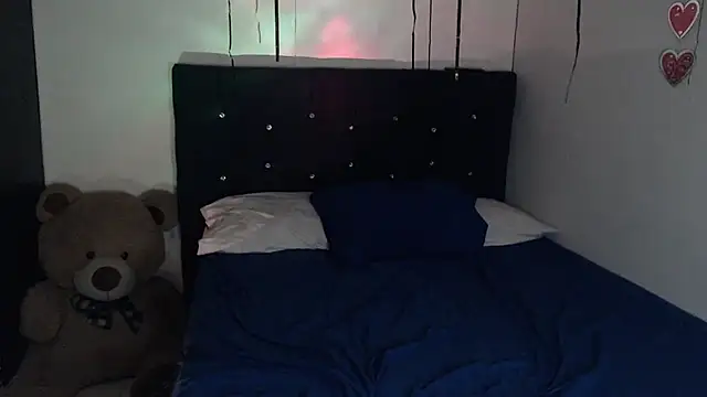 XXX chat uživo modela ANGELIQUE_KLANE
